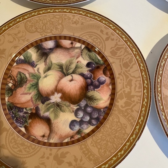 Fitz and Floyd Classic Collection Tuscany Collage Set of 4 Salad/ Dessert Plates - Picture 4 of 8
